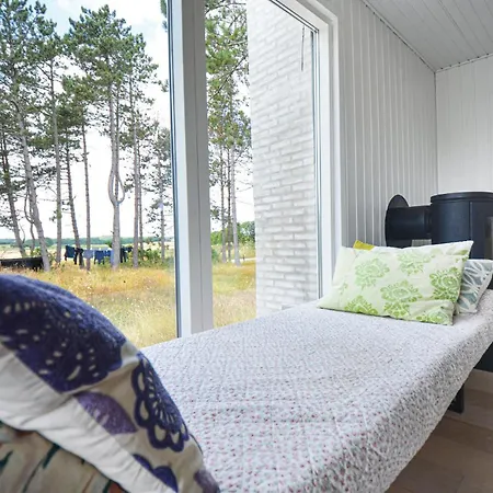 Gorgeous Home In Ebeltoft With Kitchen *